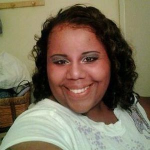 Meet your Posher, Lavette